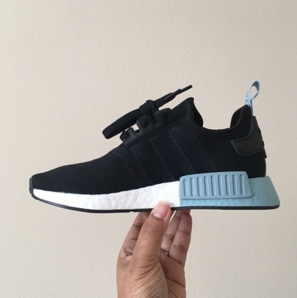 SOLD!!!!🎉🎉BRAND NEW Addidas NMD R1 - Picture 4 of 7